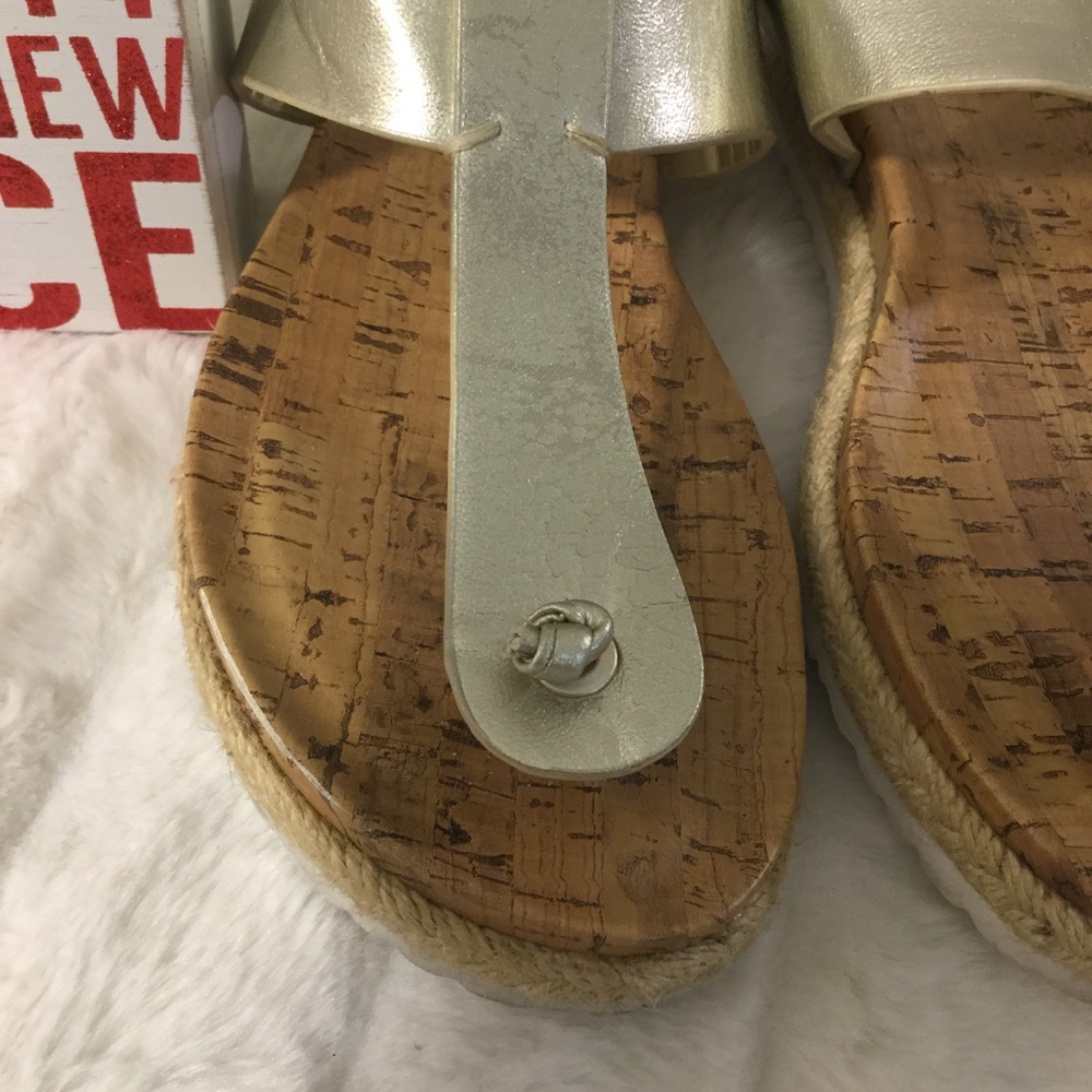 Avenue size 9 wide width - Picture 2 of 4